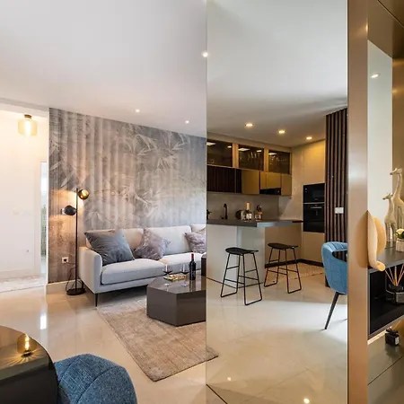 Luxury Apartamento *